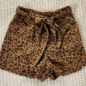 Animal print shorts with belt pockets small lounge casual cute Lagenlook beachy